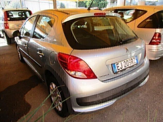 Peugeot 207 1.4 HDi 70CV 5p. Allure - Foto 4