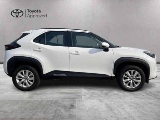 TOYOTA Yaris Cross 1.5 Hybrid 5p. E-CVT Active rif. 23995448 - Foto 4