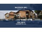 Immobile in asta di 189 m² con più di 5 locali e box auto in vendita a Macerata