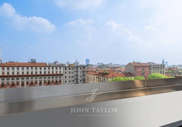Attico / Mansarda di 145 m² con 5 locali in vendita a Milano - Foto 3