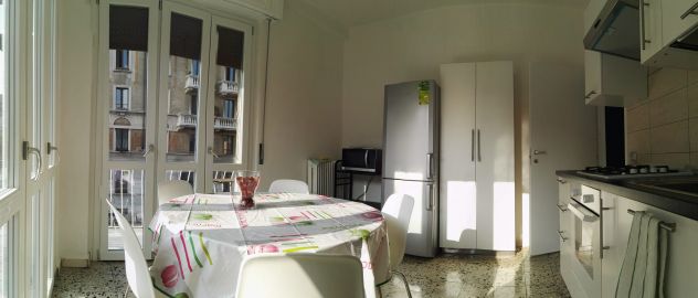 Stanza singola app con 2 bagni e giardino privato