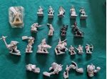 18 miniature anni '80/90 (alcune Grenadier)