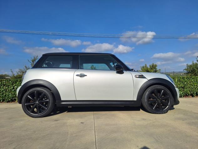 Mini 1.6 16V Cooper D - Foto 10