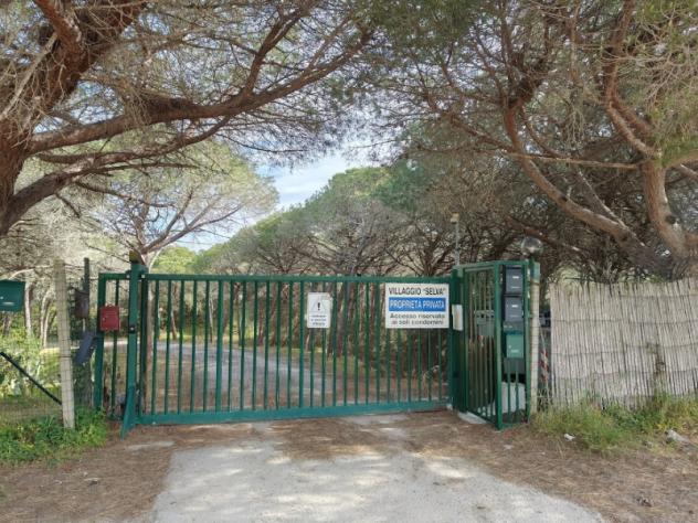 Vendiamo Villa a 70 metri dalla spiaggia - Foto 7