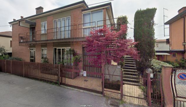 libere camere doppie con bagno per studentesse