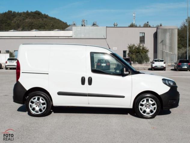 FIAT Doblo 1.4 T-JET 120CV NATURAL POWER LOUNGE rif. 24162677 - Foto 7
