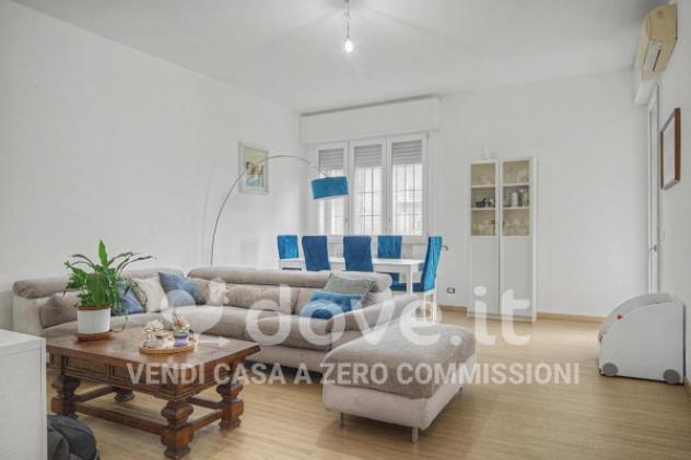 Appartamento di 190 m² con 5 locali e box auto in vendita a Ferrara