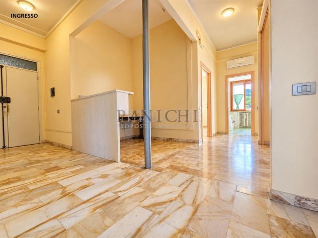MONTARIOSO – LUMINOSO APPARTAMENTO DI 125 MQ CON TERRAZZO E ASCENSORE - Foto 3