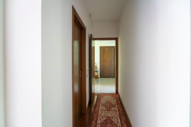 Appartamento di 125 m² con 3 locali e box auto in affitto a Milano - Foto 19