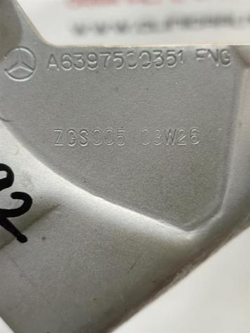 CERNIERE COFANO ANTERIORE DX E SX MERCEDES Vito W639 2° Serie A6397500251 A6397500351 646982 (0314) - Foto 3