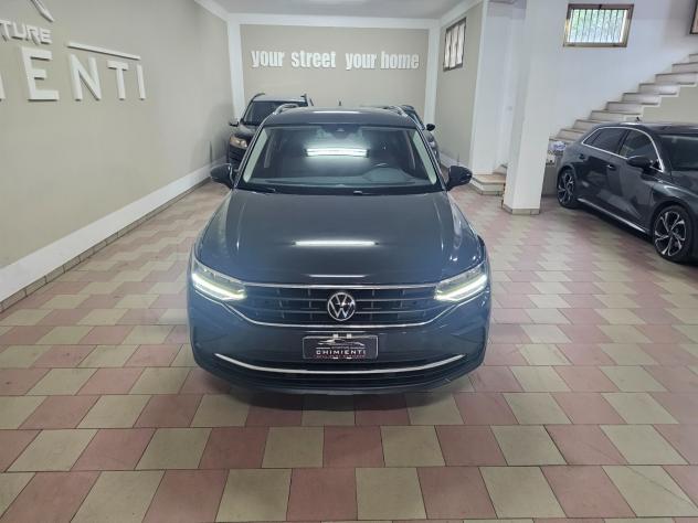 Volkswagen Tiguan 2.0 TDI 150 CV SCR DSG Life - Foto 9