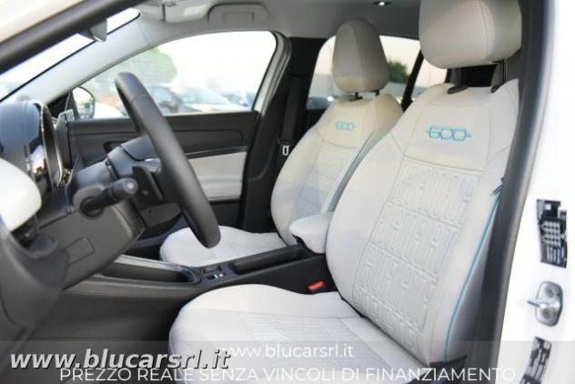FIAT 600 1.2 Hybrid 110cv La Prima rif. 23601820 - Foto 8