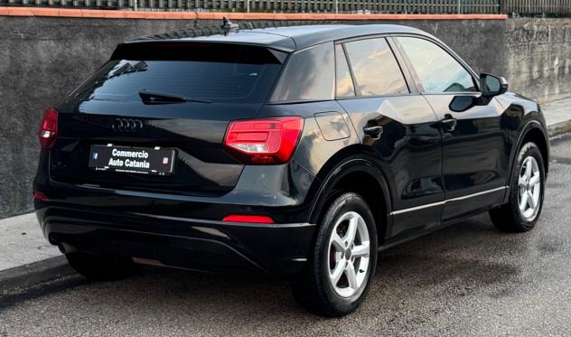 Audi Q2 1.6 TDI TOTAL BLACK - Foto 4
