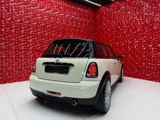 Mini 1.6 Cooper D unico PROPRIETARIO OK NEOPATENTATI - Foto 8