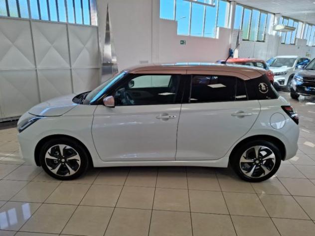 SUZUKI Swift 1.2 Hybrid Top AT Sakura - Limited Edition rif. 23725641 - Foto 2