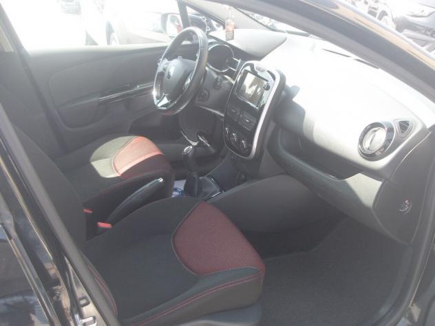 Renault Clio 1.2 75CV 5 porte Live - Foto 8