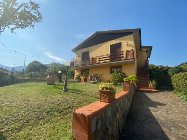 Casa singola in vendita a Buti 150 mq Rif: 1445266