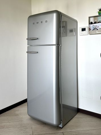 Frigorifero SMEG FAB30RX1 – Grigio Metallizzato – Perfettamente funzionante