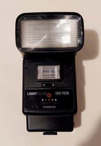 Flash LIGHT BLITZ 2832 TCZD attacco a baionetta standard scatola e libretto - Foto 2