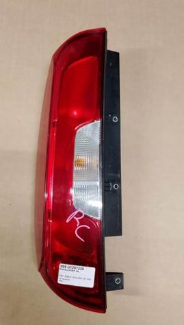 FANALE POST. SX MOD. PORTELLONE 999-U1297228 Parti elettriche  Fanaleria  Fanali  Fanale post. sx. FIAT - DOBLO - 01-03-2015 - 05 - 2021