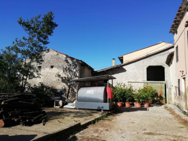 Rustico / Casale di 268 m² con più di 5 locali in vendita a Val Liona - Foto 3