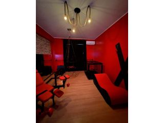 Amore e incontri Montesilvano - 🔴 Red o Gold? Intrigo e Relax Idromassaggio per voi due. Massima Pr &hellip; Tel:3282604091