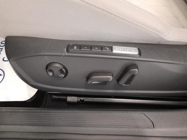 Volkswagen Golf 2.0 TDI 115cv Style - Foto 10