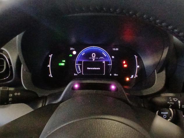 Toyota Yaris Cross 1.5 Hybrid 130 CV 5p. E-CVT Trend + cpmfort pack - Foto 10