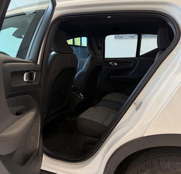 Volvo XC40 B3 automatico Core - Foto 6