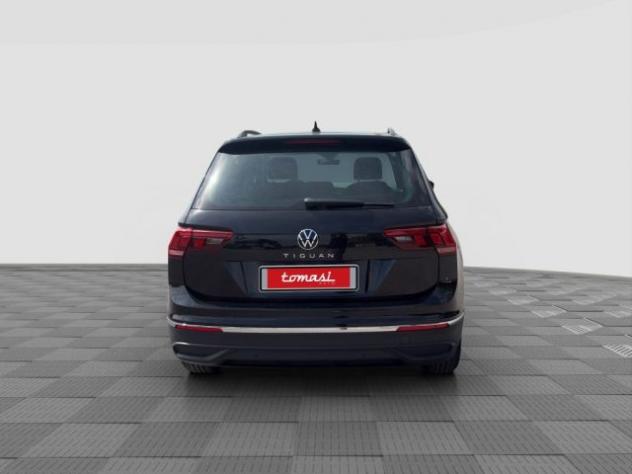 VOLKSWAGEN Tiguan Tiguan 2.0 TDI 150 CV SCR DSG Life rif. 23717299 - Foto 4