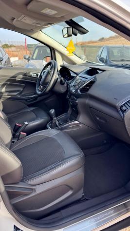 Ford EcoSport 1.5 TDCi 95 CV Titanium - Foto 9
