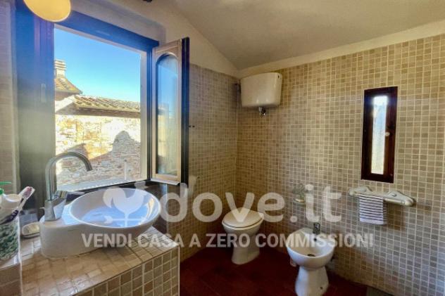 Palazzo / Stabile di 560 m² con più di 5 locali in vendita a Piegaro - Foto 7