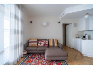 Appartamento in Via Tommaso Agudio con Garage