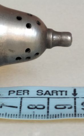 COPPIA DI PORTA SALE E PEPE IN METALLO DI FATTURA ORIENTALE - VINTAGE - Foto 6