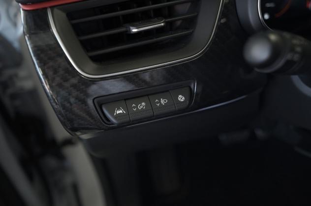 Renault Arkana 2021 1.6 E-Tech full hybrid R.S. Line 145cv - Foto 8