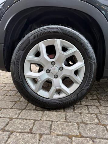 Jeep Avenger e-Hybrid 1.2 MHEV e-Hybrid Turbo Altitude - Foto 5