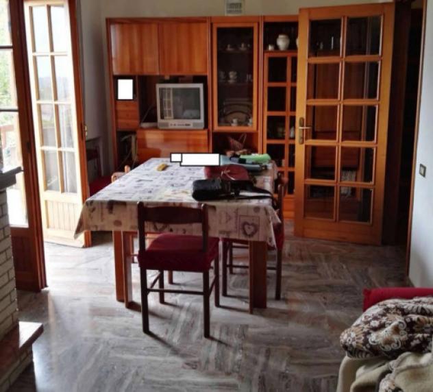Immobile in asta di 374 m², box auto in vendita a Notaresco - Foto 3