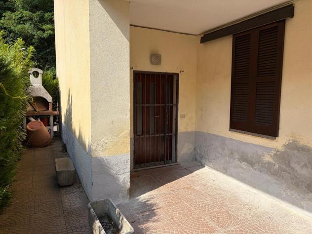 va185 - casa indipendente libera subito: 4 locali, servizi doppio box e picola area esterna recintata - Foto 18