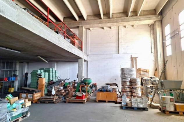 Immobile in asta di 975 m² in vendita a Elmas - Foto 15
