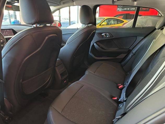 BMW 116d SPORT AUT 116cv "COCKPIT" - Foto 9