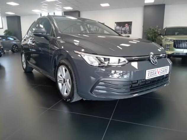 VOLKSWAGEN Golf 1.0 eTSI EVO DSG Life rif. 24014293 - Foto 3