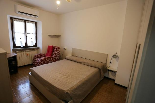 Elegante quadrilocale con box in una suggestiva località di San Giovanni Bianco - Foto 17