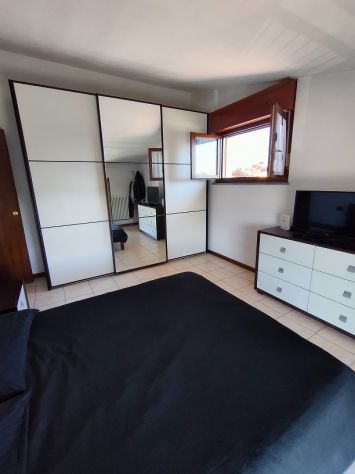 2 locali con Terrazzo - Foto 4