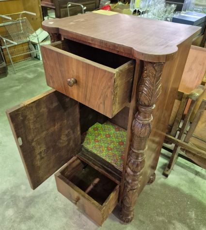 COMODINO IN LEGNO MASSELLO - Foto 2