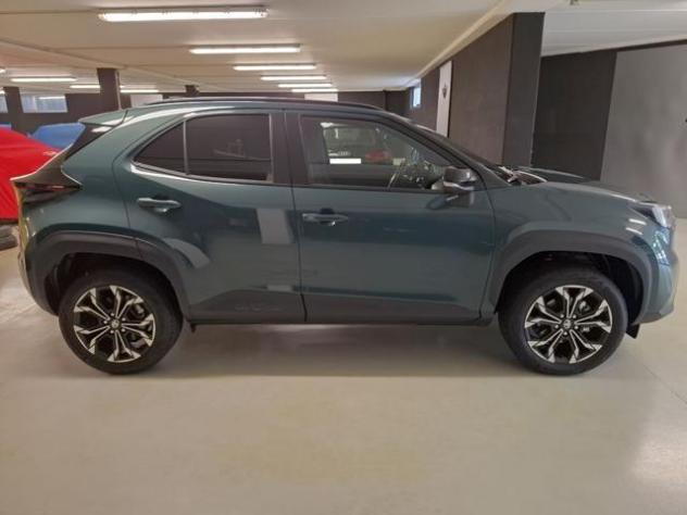 TOYOTA Yaris Cross 1.5 HYBRID 130cv STANDARD-ICON-PREMIUM-GR SPORT rif. 20246335 - Foto 9