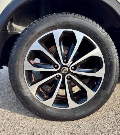 Nissan Qashqai 1.5 dCi DPF Tekna - Foto 6