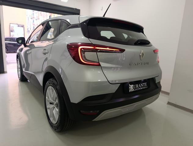 Renault Captur TCe 100 CV GPL Equilibre - Foto 5