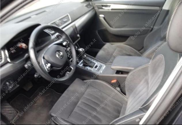 SKODA Superb 2.0 TDI EVO 150 CV SCR DSG Wagon Style rif. 24035104 - Foto 5