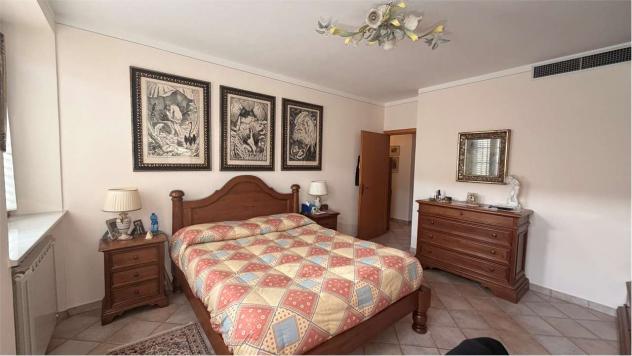 VBF LAMM 295 - Lammari (LU) – Ampio Piano Terra con Giardino Privato e Tre Camere - Foto 11