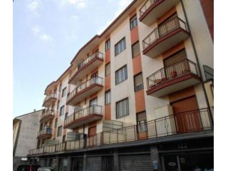 Trilocale in affitto a Rivoli